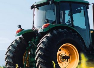 Land- und Forstwirtschaftsfahrzeuge Land- und Forstwirtschaftsfahrzeuge
